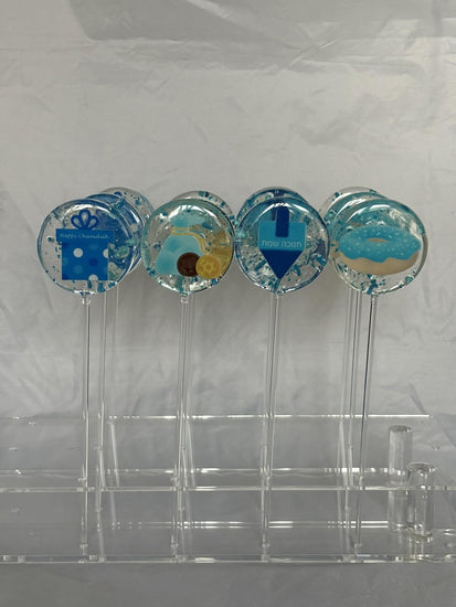 Personalized Chanukah lollipops Set 2 on display stand