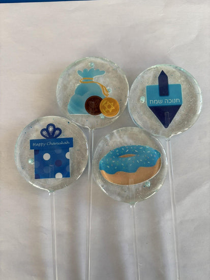 Personalized Chanukah lollipops Set 2 close-up - gift, gelt, dreidel and sufganiyah